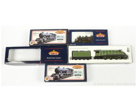 Bachmann OO Gauge a mixed group of Steam Outline Locomotives consisting of Ref 31-956 4-6-2 Loco and Tender LNER green A4 Cla