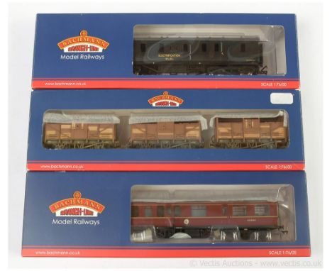 Bachmann OO Gauge Coaches and Wagons comprising 39-775 LMS lined crimson Lake livery 50ft Inspection Saloon, 34-330 BR black 