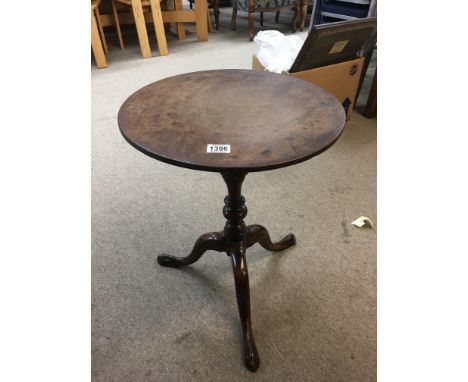 A George III mahogany wine table.