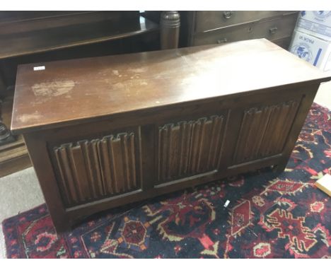 An oak lined trunk with hinged top. Approx 114cmx44cm. NO RESERVE