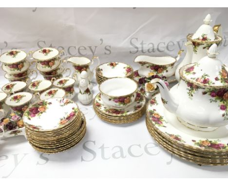 A Royal Albert Old Country Roses Tea Set. In Good Condition. No Visible Damage.