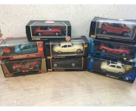 Maisto, Burago and Solido etc 1:18 scale boxed diecast vehicles including VW beetle, Jaguar MKll, MGB etc