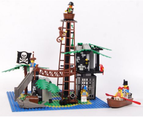 An original vintage Lego Legoland ' Pirates ' series set No. 6270 ' Forbidden Island .' Appears complete as fully made (unche