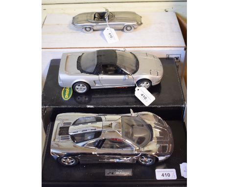 A Kyosho 1:18 scale Honda NSX, and two others, all boxed (3) 
