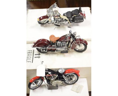 A Franklin Mint Precision Models 1:24 scale Harley-Davidson Heritage Softail Classic, and two others, all boxed (3)Report by 