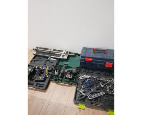 A SUBSTANTIAL AMOUNT OF TOOLS INC BOSCH POWER DRILL ETC