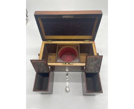 Antique Victorian Tea Caddy with Mother of Pearl Spoon. 