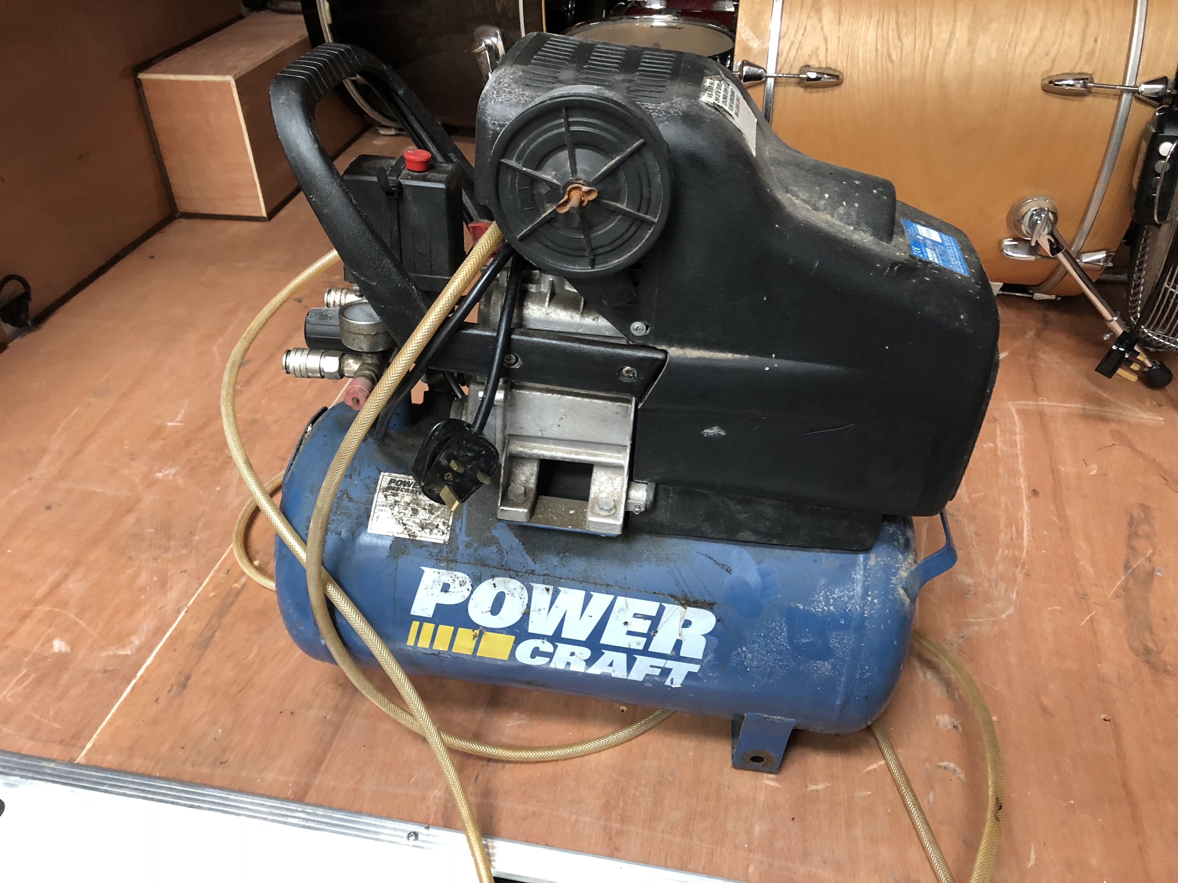 Used Power Craft type PC270/08 Portable Air Compressor (8 Bar, 24l