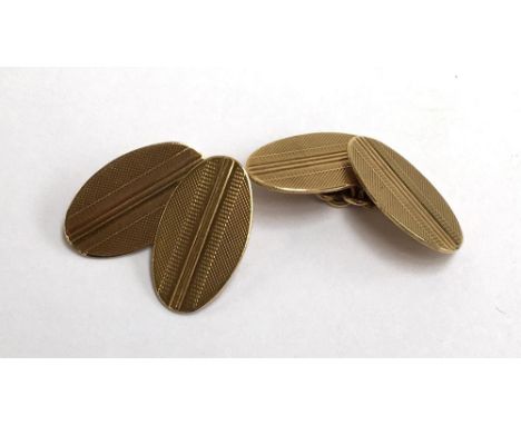 Pair of 9ct gold cufflinks, 6.3g 