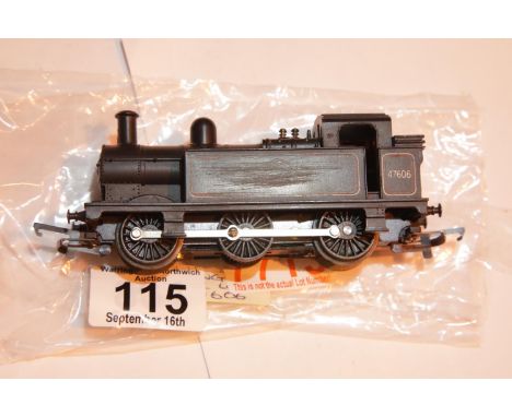Triang R52 BR 47606 Tank Loco - Unboxed. P&amp;P Group 2 (£18+VAT for the first lot and £3+VAT for subsequent lots) 