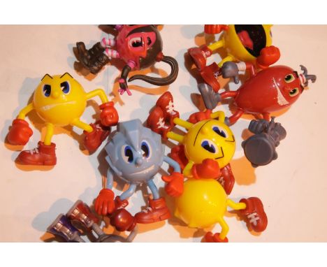 Collection of 8 Pac Man characters. P&amp;P Group 1 (£14+VAT for the first lot and £1+VAT for subsequent lots) 