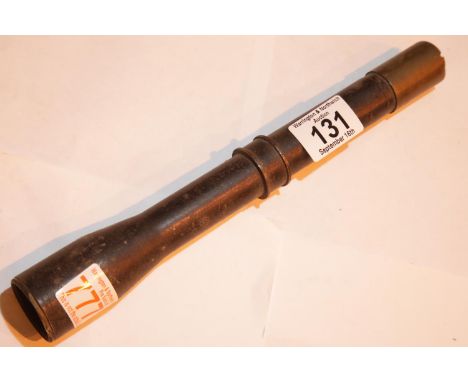 WWII military gun sight, front lens cracked. P&P Group 2 (£18+VAT for the first lot and £3+VAT for subsequent lots)Condition 