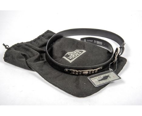Gianni Versace, Ledergürtel L.: 115 cm, ungetragen. Im Staubbeutel.