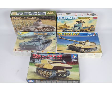 Academy, Dragon, Italeri, Zvezda - Five boxed 1:35 scale military vehicle plastic model kits. Lot consists of Dragon #6186 Pz