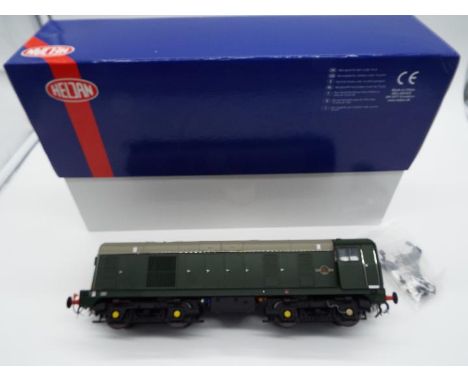 Heljan - an O gauge model class 20 diesel electric locomotive, BR green livery with yellow panels, # 2010, appears mint in bl