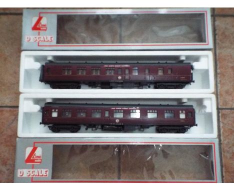 Lima - Two O gauge, model Mk 1 passenger corridor carriages of which one with illumination facility, 'The Essex Coast Express