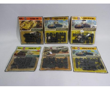 Airfix - An fleet of 6 Airfix Series 1, 1:72 scale plastic military vehicle model kits in Type 4 Blister Packs. Lot includes 