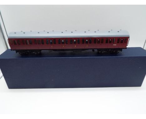 Easy-Build - an O gauge, kit built model Mk 1 passenger carriage, maroon livery, op no E15057, appears mint in box  (this doe