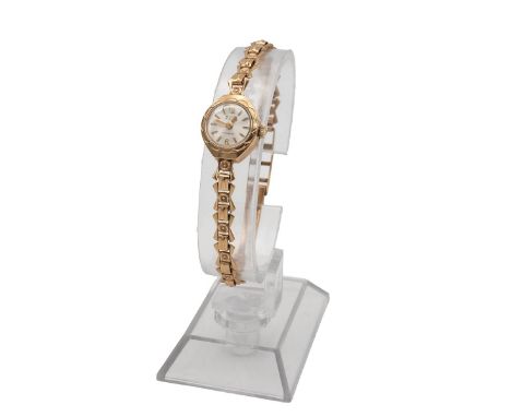 Avia 9ct gold lady's cocktail wristwatch, 25mm case, manual wind, 17 jewels, silvered dial with Roman numeral markers at 12 a