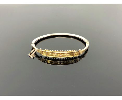 An antique 9ct gold hinged bangle CONDITION REPORT: 6.0g