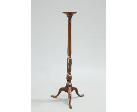 ADAM STYLE MAHOGANY TORCHERE, CIRCA 1900, with reeded and wheat-carved stem, raised on a tripod base with hipped downswept le