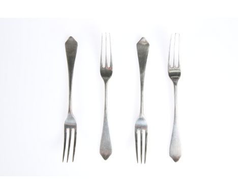 A SET OF FOUR VICTORIAN SCOTTISH SILVER DESSERT FORKS,&nbsp;by Hamilton &amp; Inches, Edinburgh 1883, Dog-Nose pattern. 17.1c