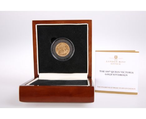 1897 QUEEN VICTORIA GOLD FULL SOVEREIGN, MELBOURNE MINT, obverse with Queen Victoria Old Head portrait and lettered Victoria 