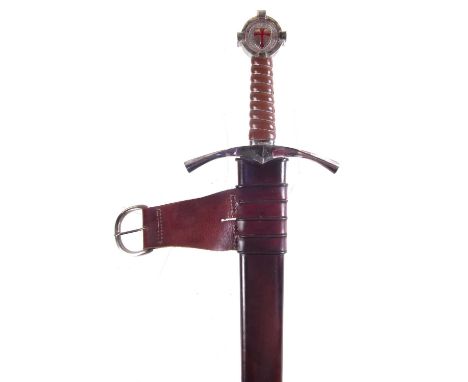 Modern replica Knight Templar accolade broad sword and scabbard104cm long 