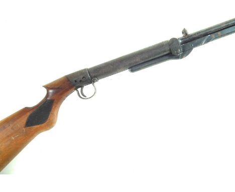 BSA light pattern .177 air rifle, 17 inch barrel, serial number L29131, the stock stamped 1/4.No licence required to buy this