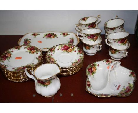 A Royal Albert Old Country Roses pattern part tea service