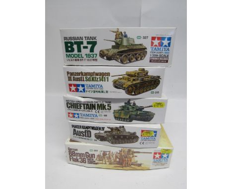 Five Tamiya 1:35 scale military plastic model kits to include 35283 German 88mm Gun Flak 36, 35068 British Army Chieftan Tank