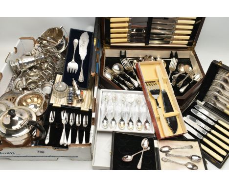 A BOX OF SILVER AND SILVER PLATE AND AN OAK CASED CANTEEN OF OLD ENGLISH PATTERN SILVER PLATED CUTLERY, the silver comprising