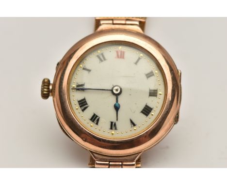 A LADYS MID 20TH CENTURY 9CT GOLD WRISTWATCH, manual wind, round white dial, Roman numerals, in a polished case, inside case 