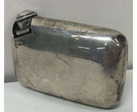 A novelty Victorian silver flask with unusual opening. London 1879. By Henry William Curry. Approx. 106 grams. Est. £500 - £8