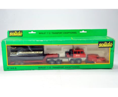 Solido No. 305B Berliet Transporter Set comprising of Berliet Transporter with load and Escort Van STE in red. Impressive Set