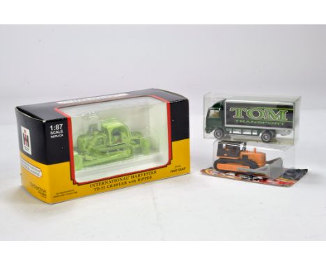 First Gear 1/87 Diecast Construction Model comprising International Harvester TD25 Crawler Tractor and Ripper plus other issu