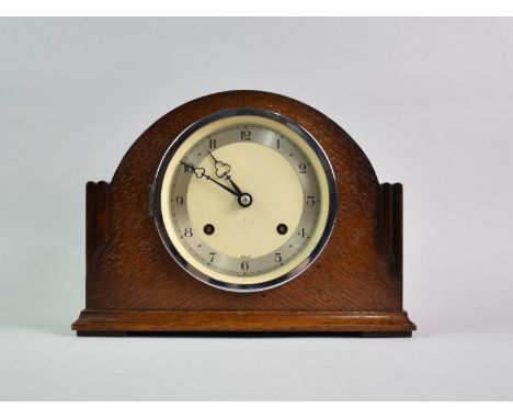 A Mid 20th Century Oak Cased Elliot "Imperial" Mantel Clock with T-Bar Winding Key, Probably Art Deco