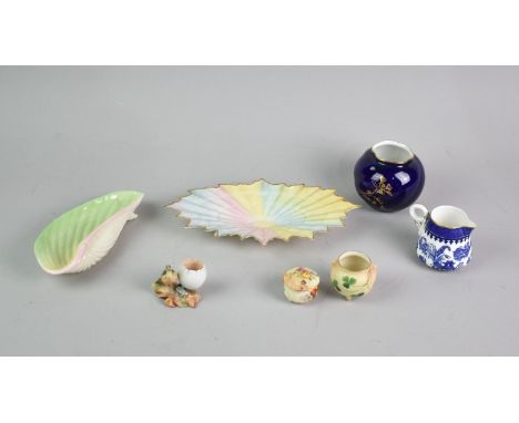 A Collection of Worcester Porcelain to include Royal China Works, Lockes, Royal Worcester Etc