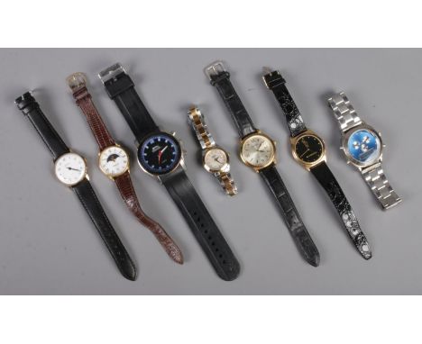 A quantity of Gent's and Ladies wristwatches, to include manual wind Sekonda 19 Jewels and quartz Rotary with Mother of Pearl