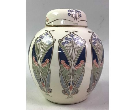 GROUP OF MIXED CERAMICS, 20TH CENTURY comprising a Bretby twin handled vase, three Clarice Cliff Damask Rose pattern plates, 