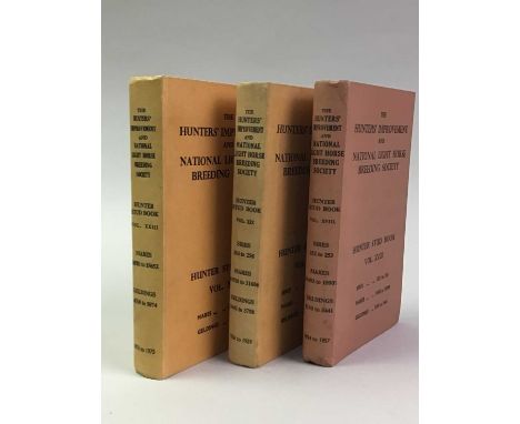 SET OF HUNTERS' IMPROVEMENT AND NATIONAL LIGHT HORSE BREEDING SOCIETY VOLUMES cloth boards, along with further of similar int