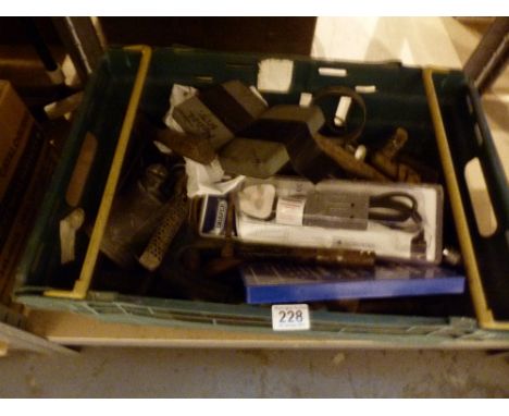 Large quantity of mixed vintage tools 
