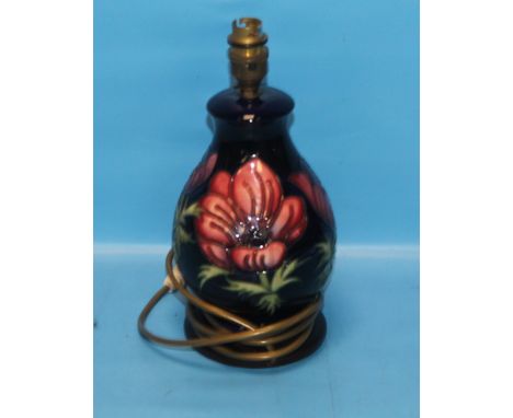 A MOORCROFT ANEMONE PATTERN LAMP