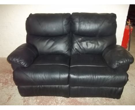 A BLACK LEATHER RECLINING TWO SEATER SOFA