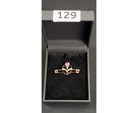 9CT GOLD PINK STONE AND SEED PEARL BROOCH