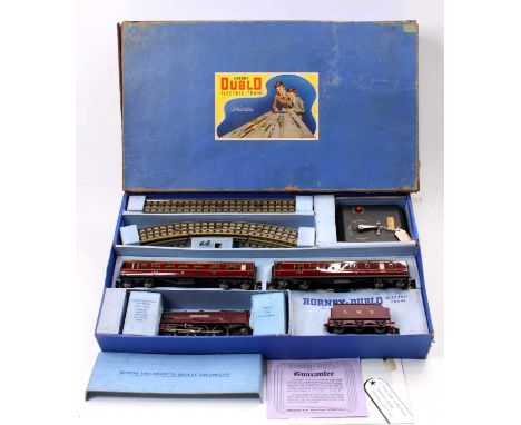 EDP2 Hornby-Dublo ‘Duchess of Atholl’ Passenger set comprising loco &amp; tender of same name, minor corrosion spots to boile