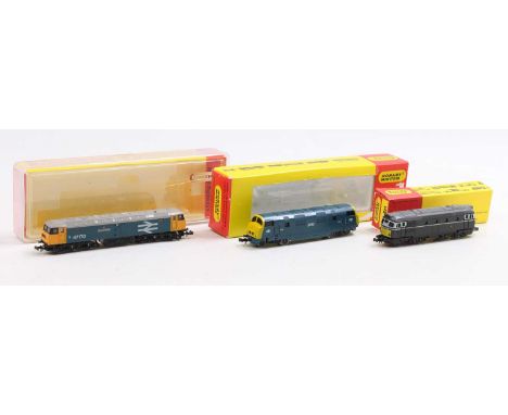 Hornby Minitrix N gauge locos: 2034 class 42 diesel, D823 ‘Hermes’ BR blue with yellow ends (E) in box for N206 (BVG); N210 c