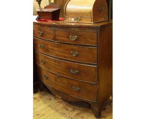 Regency mahogany bow front chest of two short above three long drawers on splayed bracket feet, 104cm high by 105cm wide