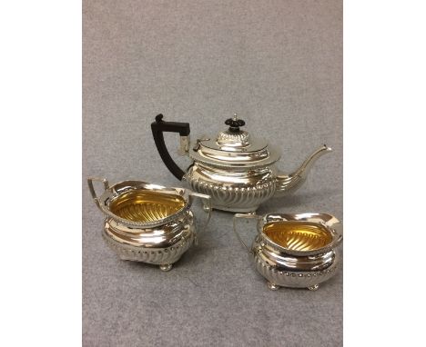 Good 3 piece half fluted hallmarked silver tea service, Birmingham 1900, 18 ozt