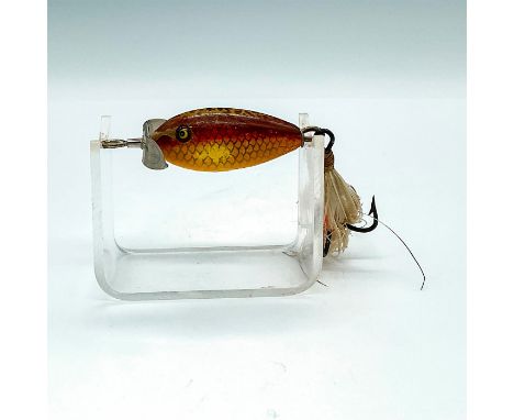 Pretty little lure with crackle back and scale detail. Has a front propeller, one rear treble hook, and glass eyes. Dimension